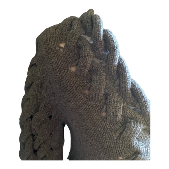NWT-BCBG MAXAZRIA-GRAY CHUNKY SWEATER-SIZE SMALL - Picture 5 of 11